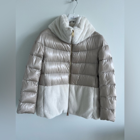 Herno Down Jacket with Faux Fur Insert - Picture 3 of 6